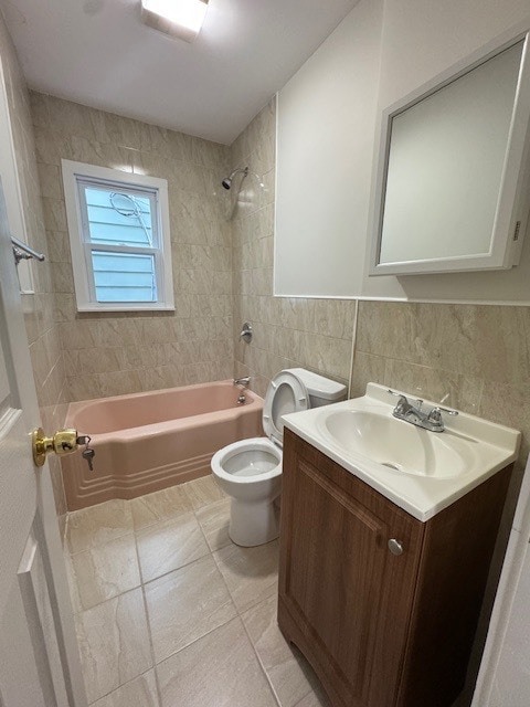 144 Waverly St unit 2, Yonkers, NY 10701 - photo 3