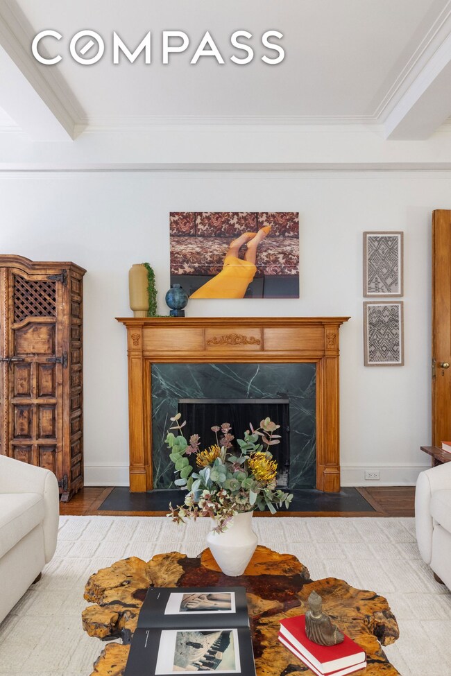 320 E 72nd St unit 5B, New York, NY 10021 - photo 2