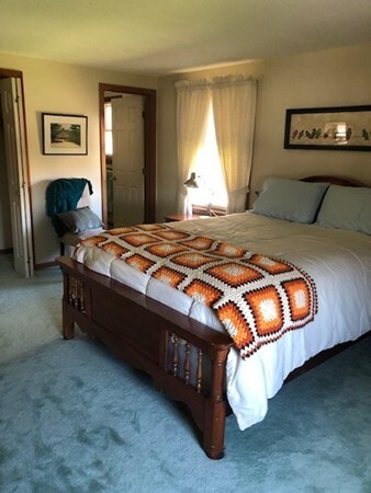 7 Auburn Hill Rd unit B, Auburn, MA 01501 - photo 2