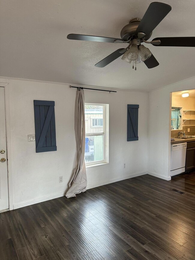 60901 Brosterhous Rd unit 743, Bend, OR 97702 - photo 7