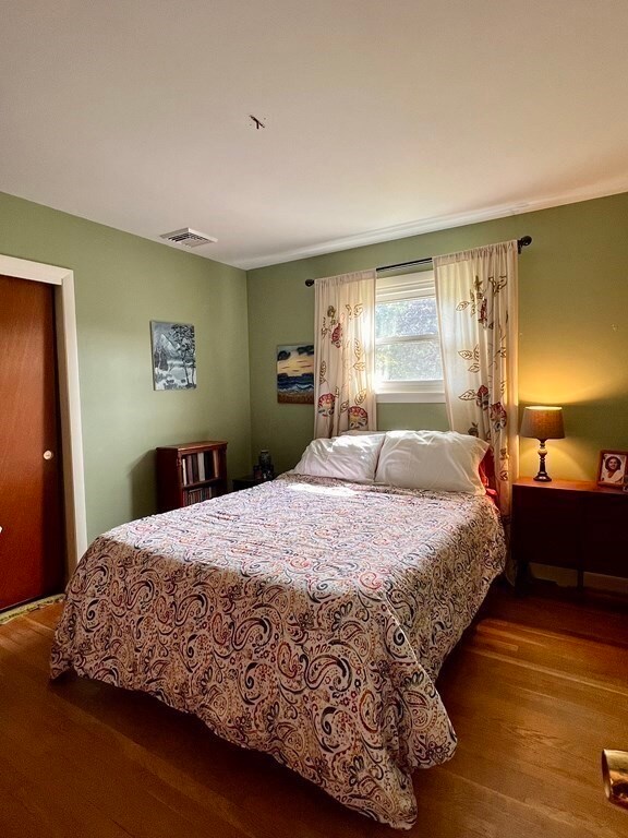 22 Jameson St, Fairhaven, MA 02719 - photo 7