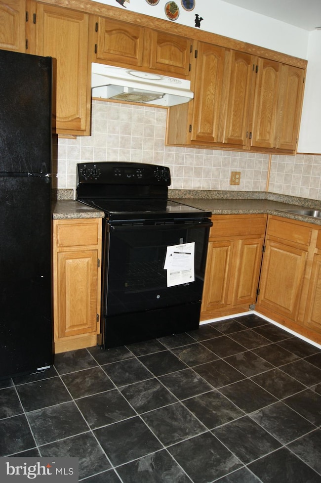 837 N Central Ave, Baltimore, MD 21202 - photo 5