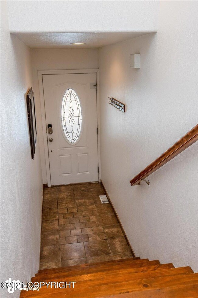 2035 E 73rd Ave, Anchorage, AK 99507 - photo 3