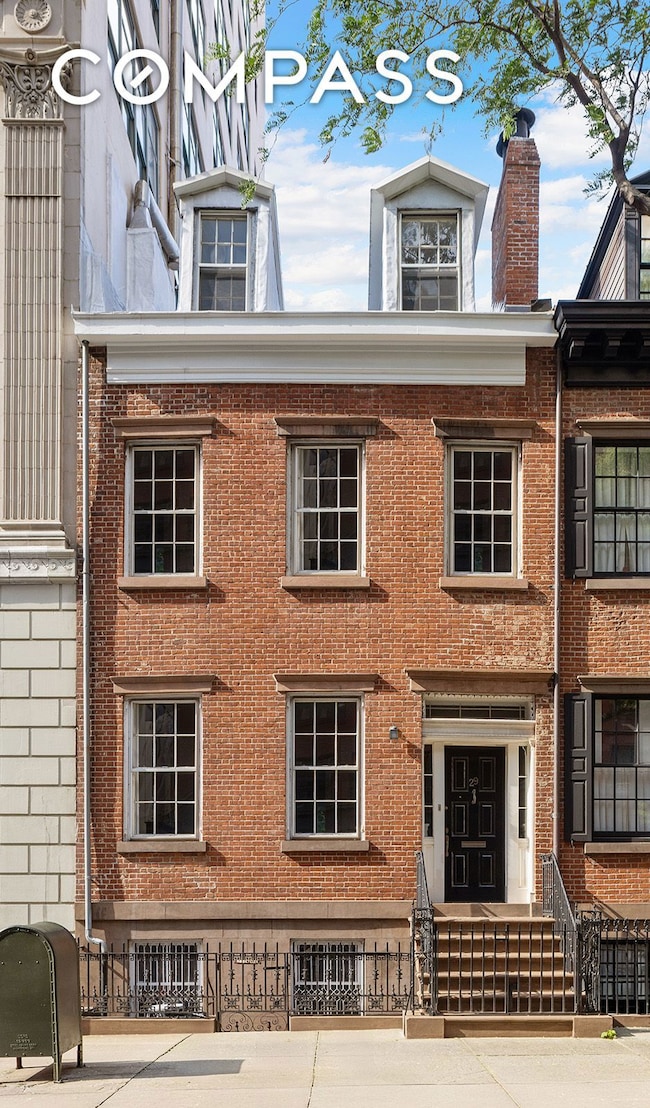 29 Vandam St, New York, NY 10013 - photo 2