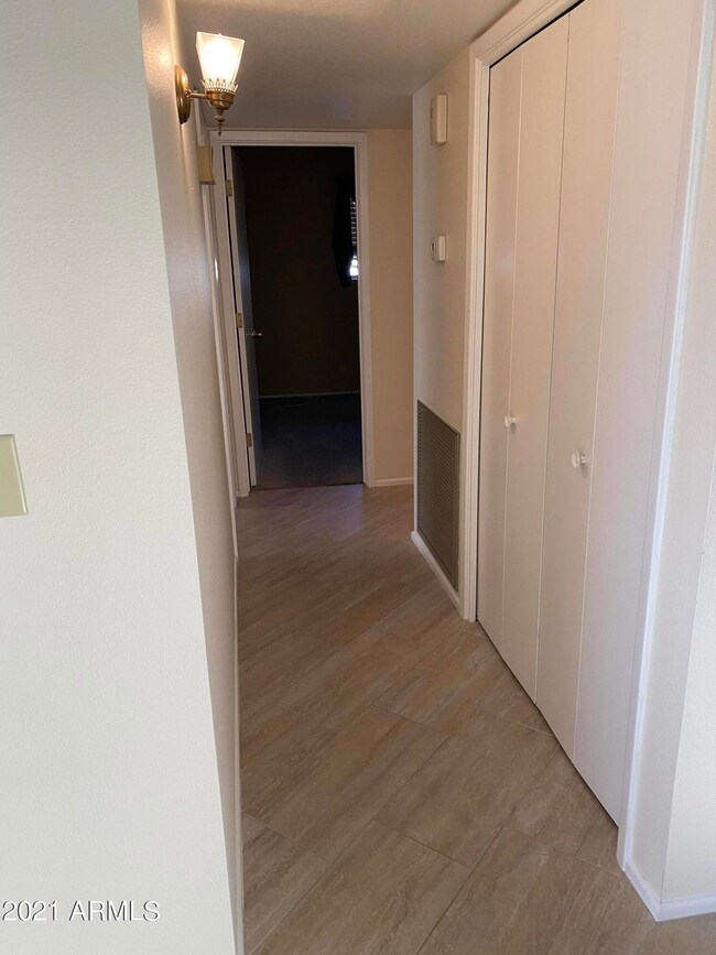 819 S Reseda, Mesa, AZ 85206 - photo 5