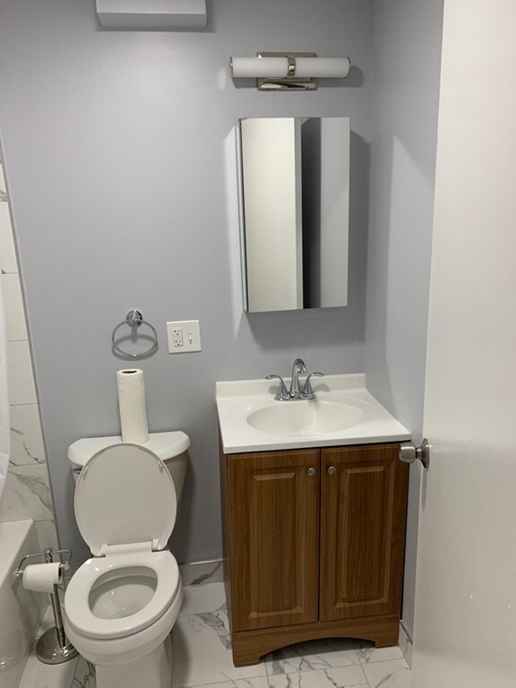 14 Holmes St unit 2, Allston, MA 02134 - photo 4