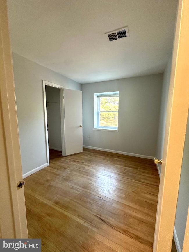 413 Silver Ct, Hamilton Square, NJ 08690 - photo 6