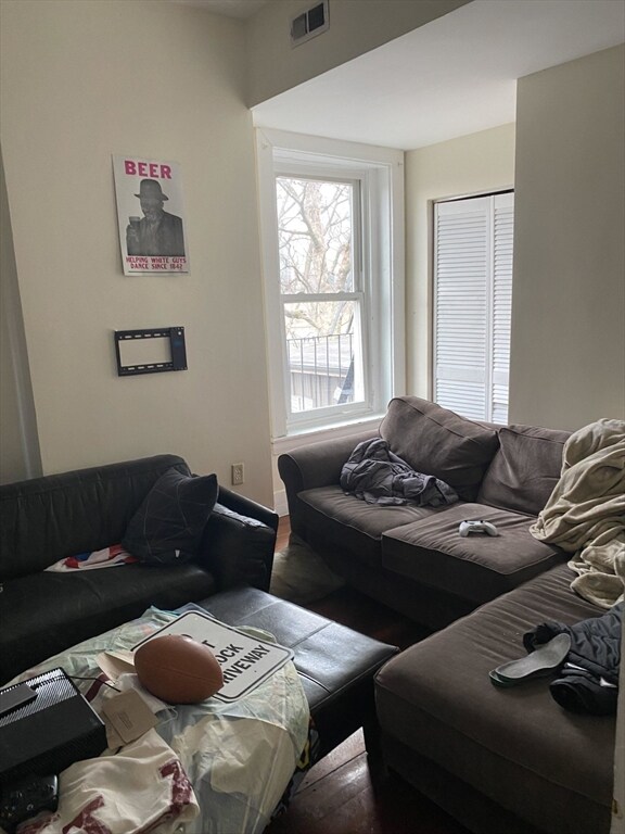 227 Roxbury St unit 3, Roxbury, MA 02119 - photo 2