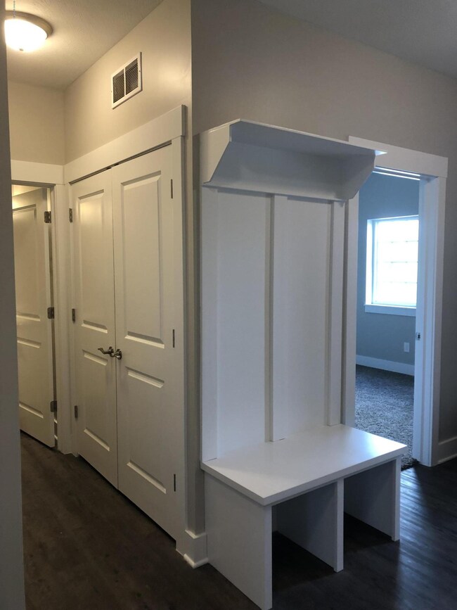 1096 Countryair Dr unit 1, Wayland, MI 49348 - photo 7