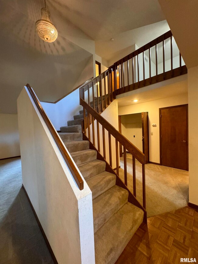 1907 Bayview Ct, Springfield, IL 62704 - photo 3