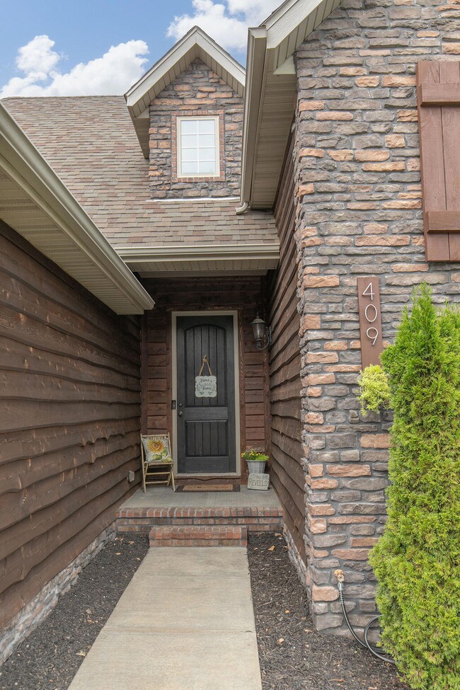 ©BRPhoto409WLandsdowne-5