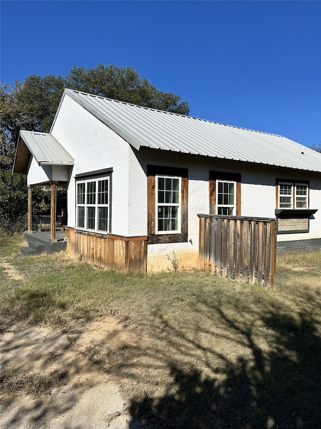 3514 2nd St, Brownwood, TX 76801 - photo 2