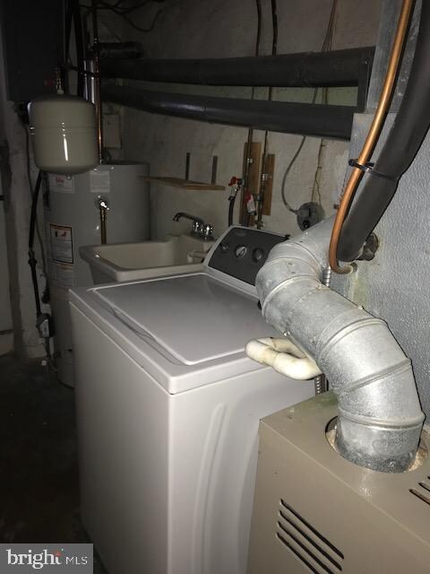 3539 Rhawn St, Philadelphia, PA 19136 - photo 2