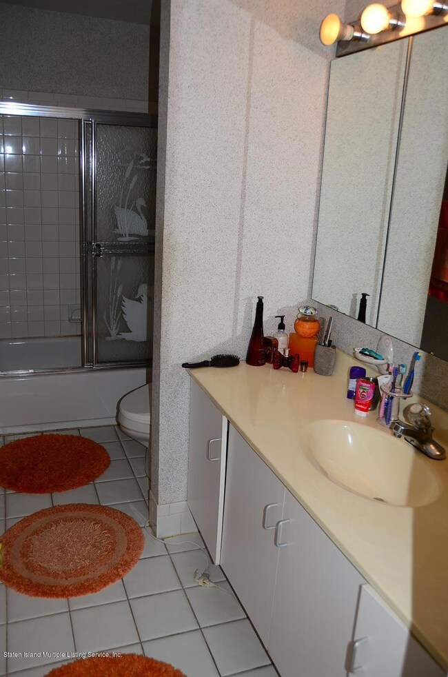 66 Admiralty Loop, Staten Island, NY 10309 - photo 7