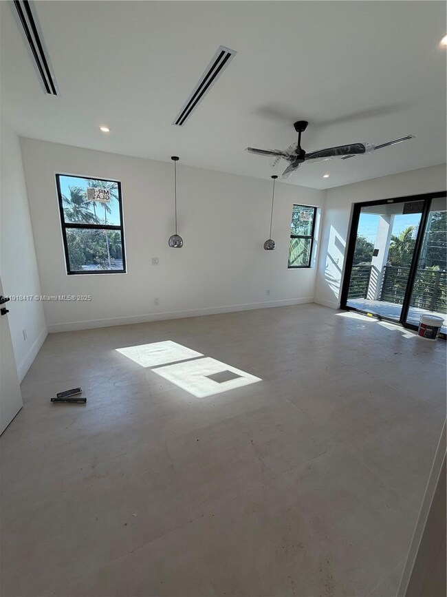 1337 NE 13th Ave, Fort Lauderdale, FL 33304 - photo 6