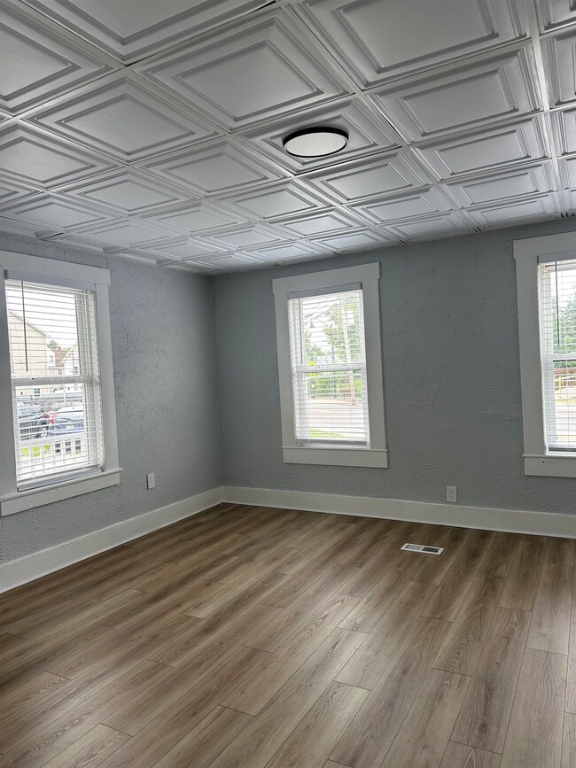 30 Ledge St unit 1, Nashua, NH 03060 - photo 6