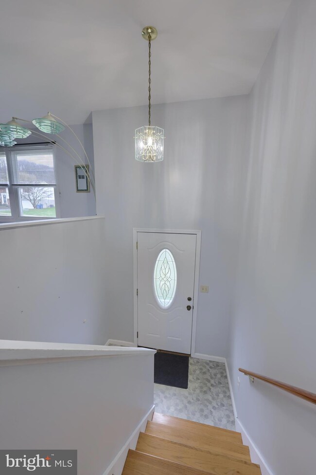 4171 Magnolia Dr, Mount Joy, PA 17552 - photo 6