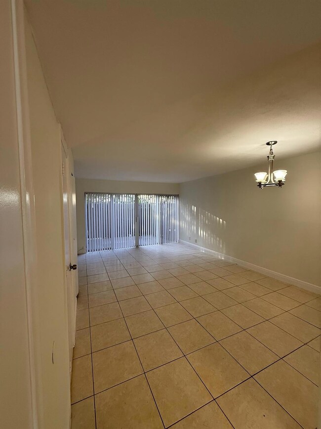 3003 NW 5th Terrace unit 2, Pompano Beach, FL 33064 - photo 7