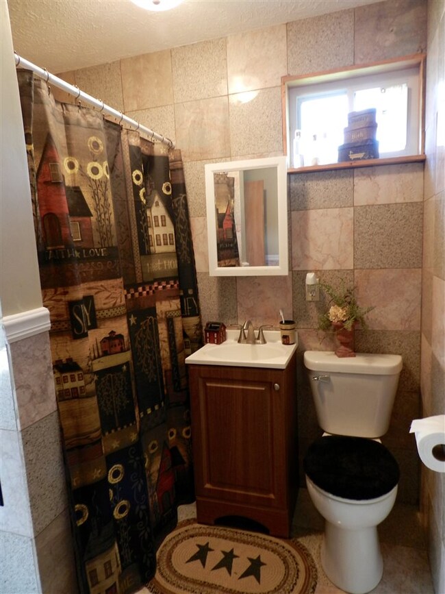 Bath 1 off of Family Room