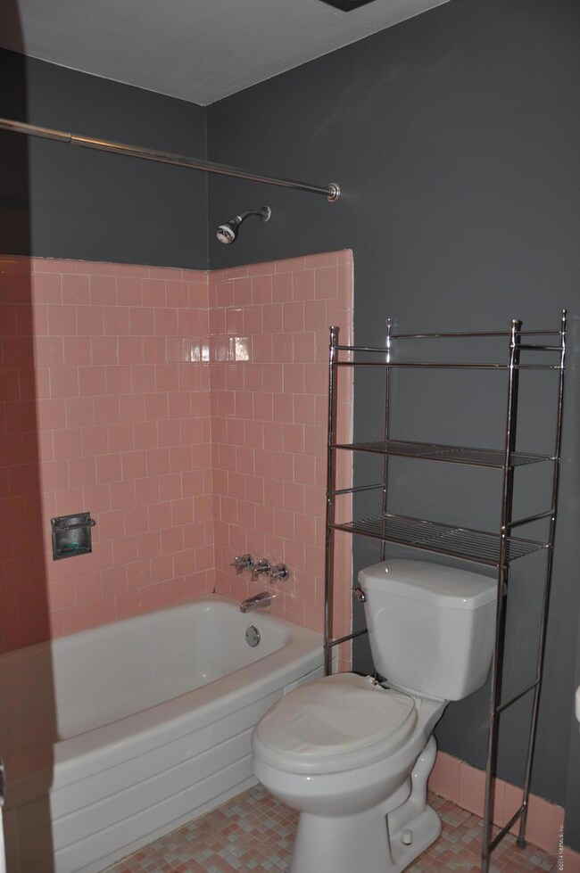 2610 Lourdes Dr W, Jacksonville, FL 32210 - photo 7