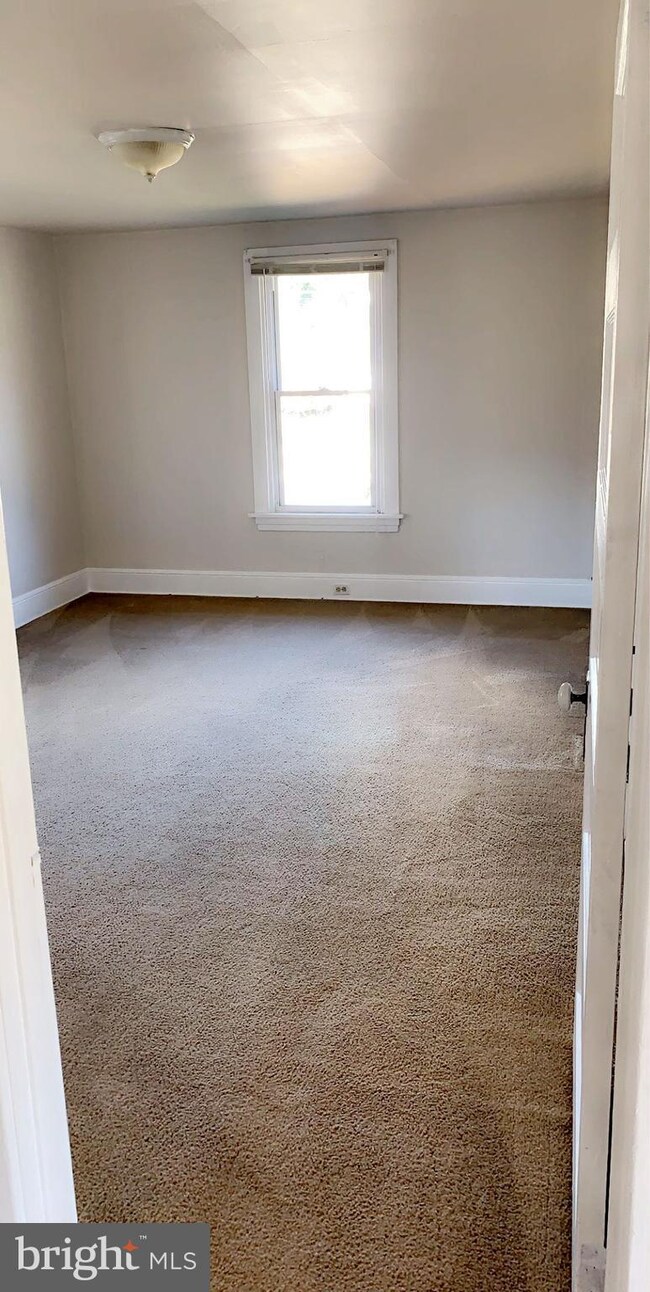 1153 Main St unit 89 UPPER UNIT, Linfield, PA 19468 - photo 4