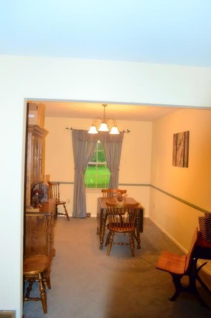 3.Berkeley place dining
