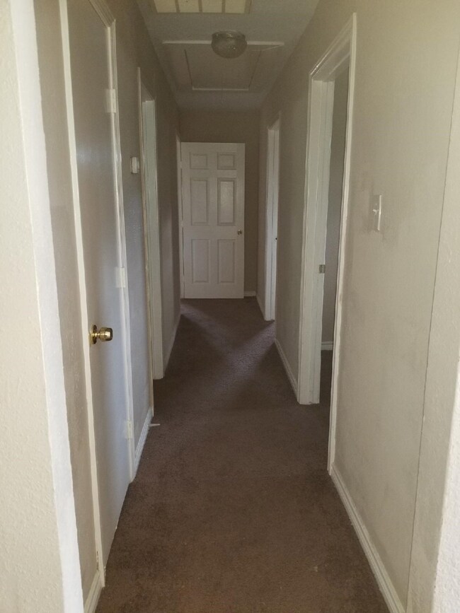 8505 Spaulding St, Houston, TX 77016 - photo 4