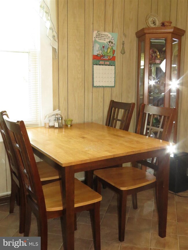 407 Elizabeth St, Williamstown, PA 17098 - photo 5