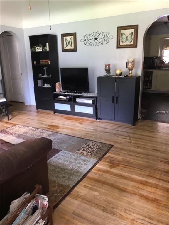 living room, view 1