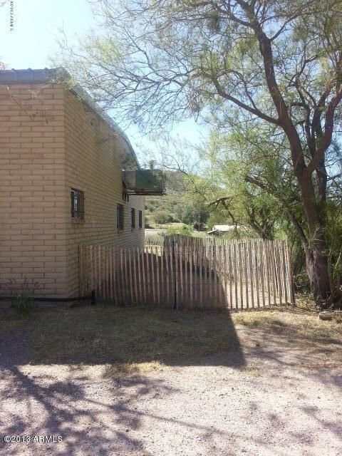 Side of building2