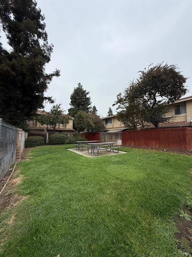 1941 Grande Cir unit 48, Fairfield, CA 94533 - photo 3
