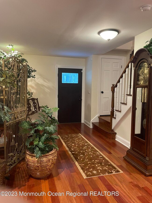 9 Mccampbell Rd, Holmdel, NJ 07733 - photo 6