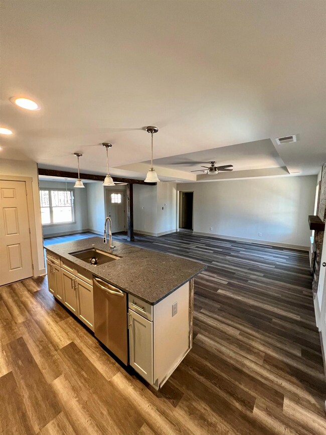 110 Old Settle Rd, Inman, SC 29349 - photo 5