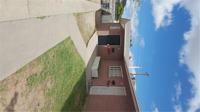 26172619 Sacramento Ave, El Paso, TX 79930 - photo 4