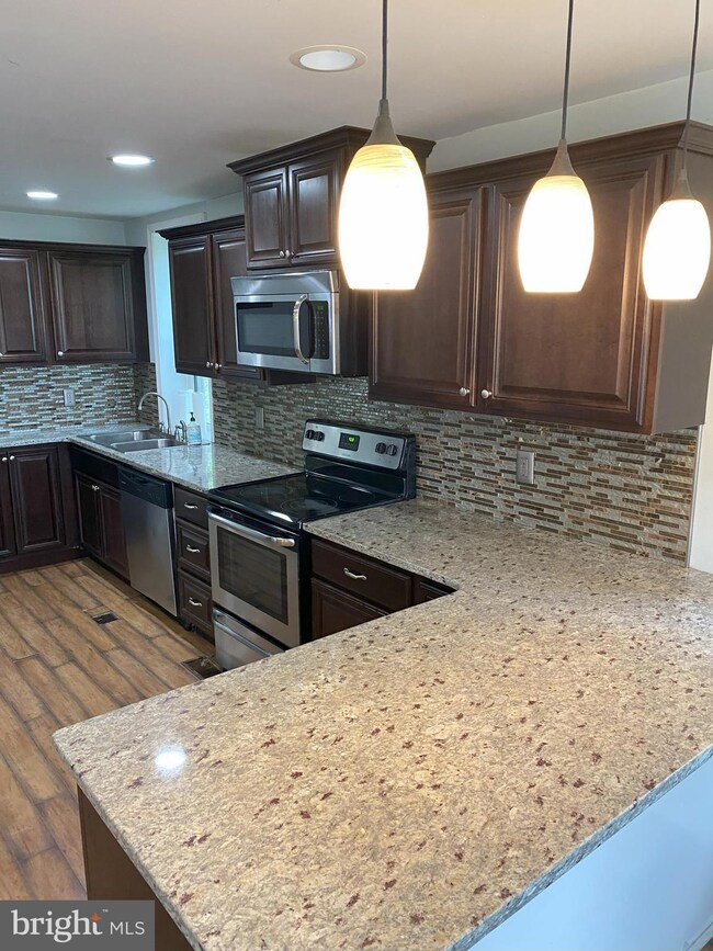 7097 Union Deposit Rd, Hummelstown, PA 17036 - photo 6