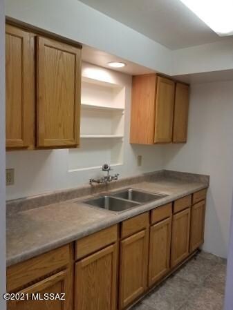 4626 E Malvern St, Tucson, AZ 85711 - photo 2