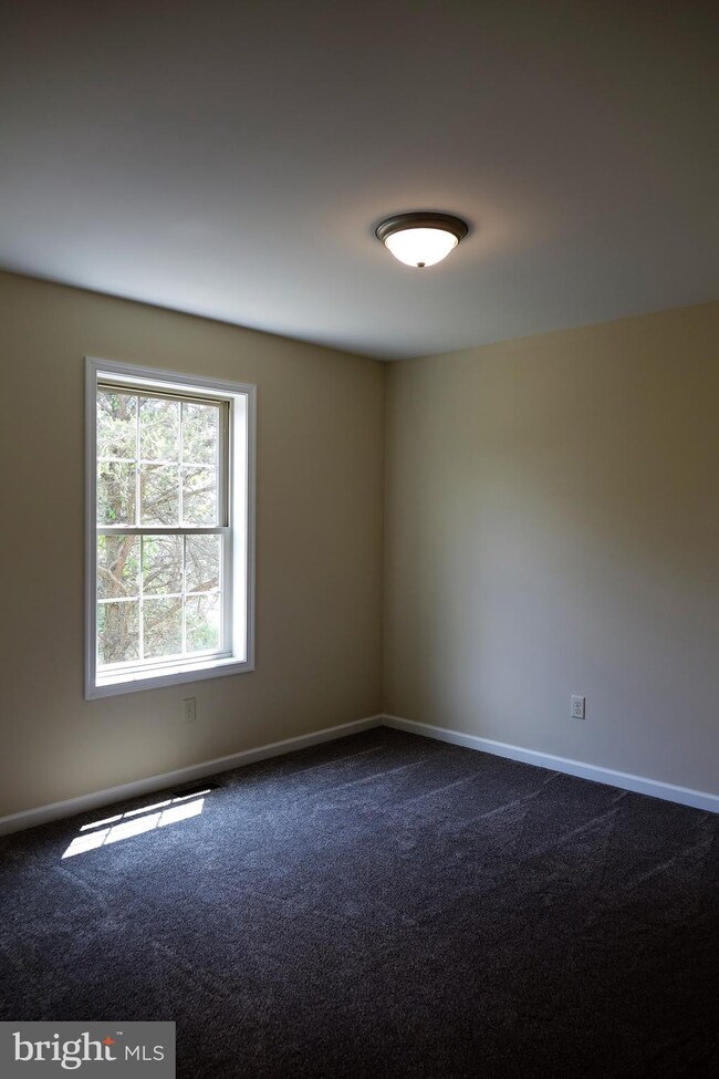 3890 Percy Ave, Chambersburg, PA 17202 - photo 7