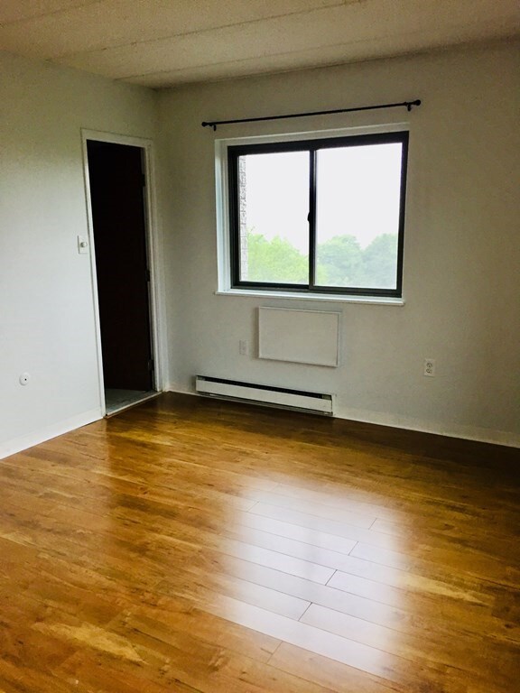 308 Quarry St unit 501, Quincy, MA 02169 - photo 4