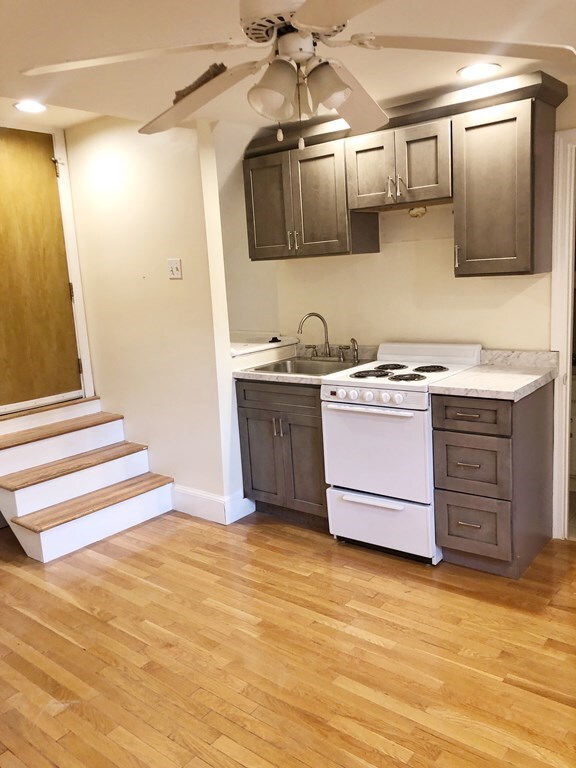 56 O St unit 1, Boston, MA 02127 - photo 5