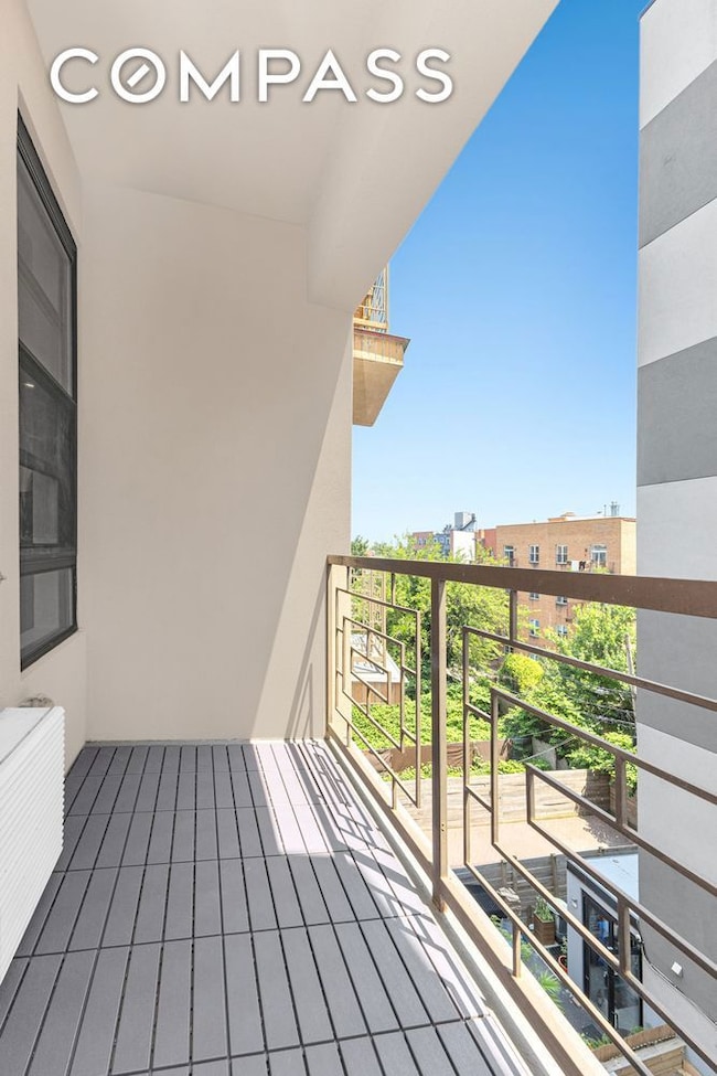 452 Lafayette Ave unit 4B, Brooklyn, NY 11205 - photo 7