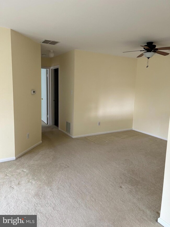 1408 Hawthorne Ct, Sewell, NJ 08080 - photo 4