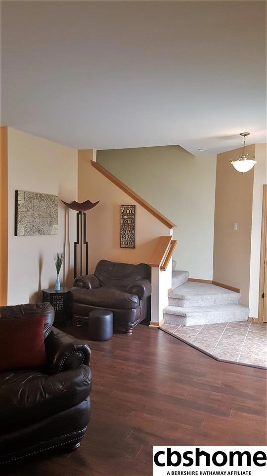 2110 Lakewood Dr, Papillion, NE 68046 - photo 4