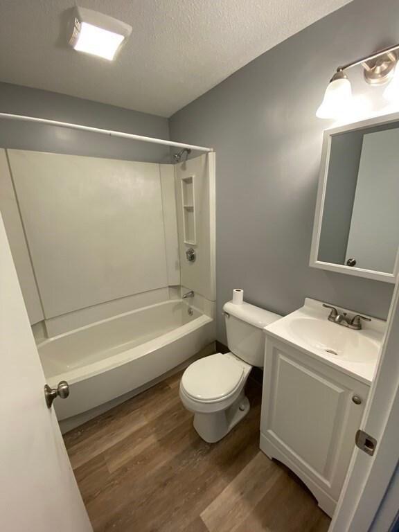 280 Dover St unit 1, Fall River, MA 02721 - photo 4