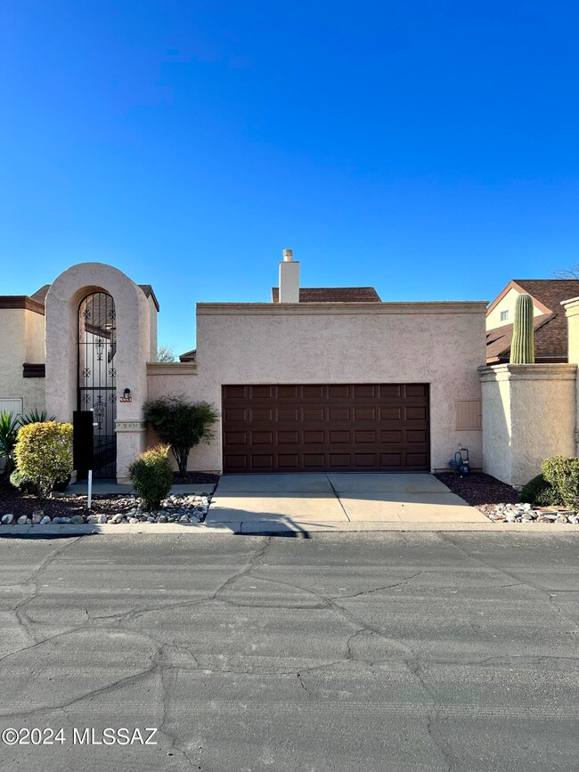 4961 W Doria Dr, Tucson, AZ 85742 - photo 2