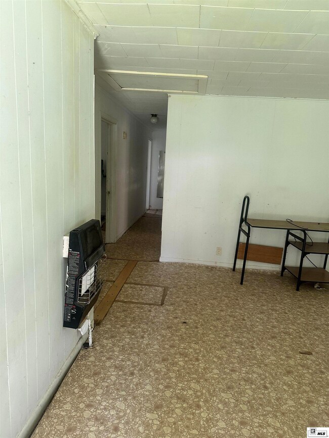 906 Todd St, Bastrop, LA 71220 - photo 2