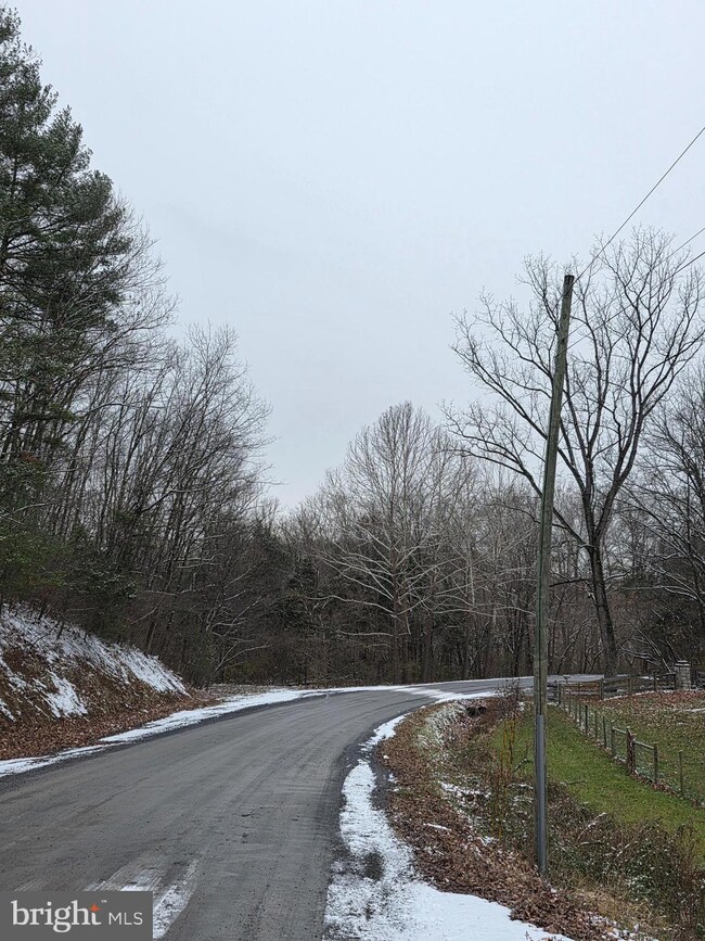 0 Huttle Rd unit VAFV2038332, Middletown, VA 22645 - photo 3