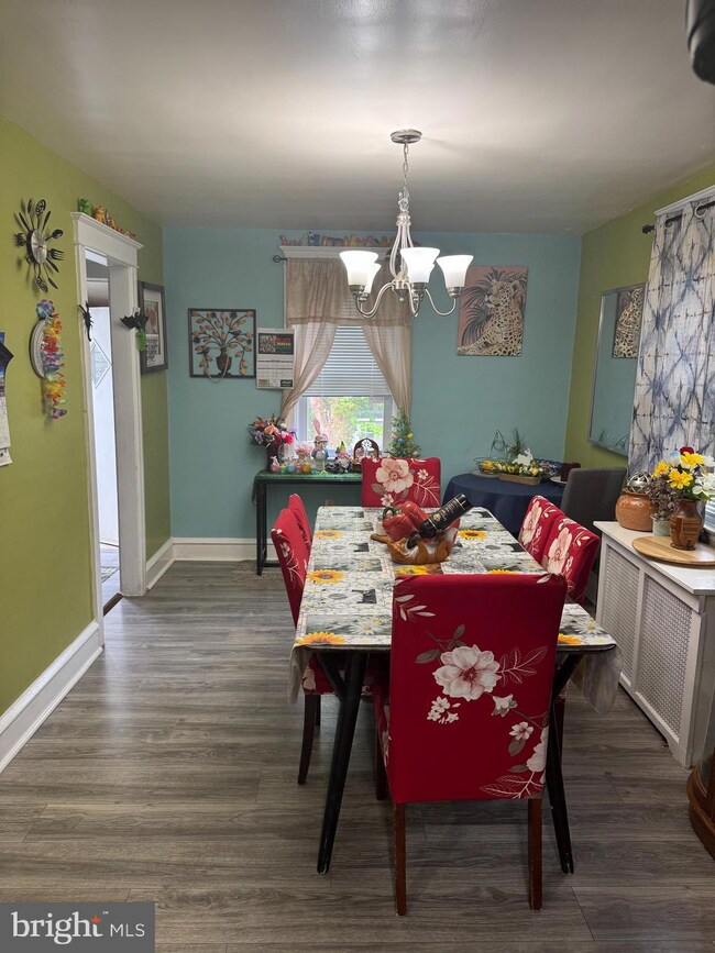 433 Cypress St, Lansdowne, PA 19050 - photo 2