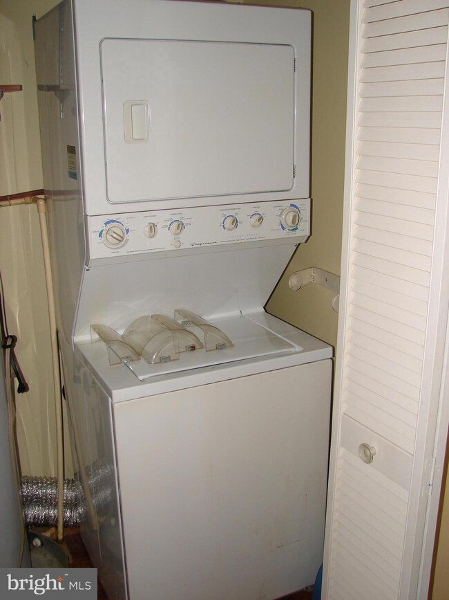 1375 Audubon Rd, Hedgesville, WV 25427 - photo 5