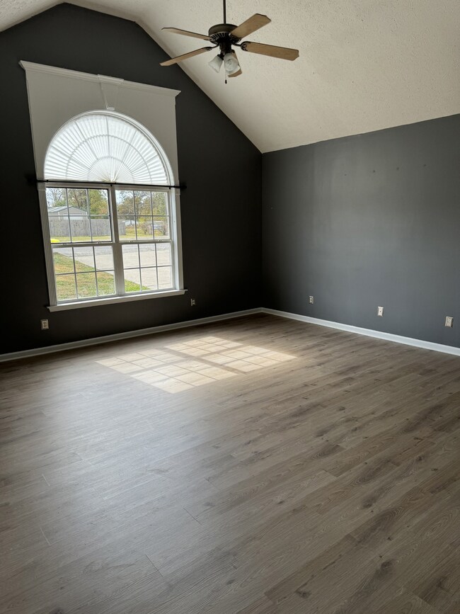 101 Greystone Way, Shelbyville, TN 37160 - photo 5