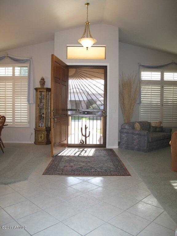 FOYER